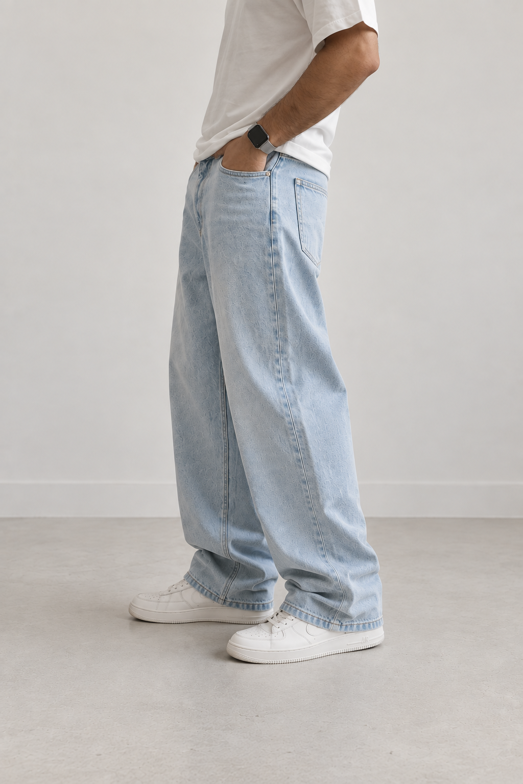 Light Wash Baggy Denim Jeans