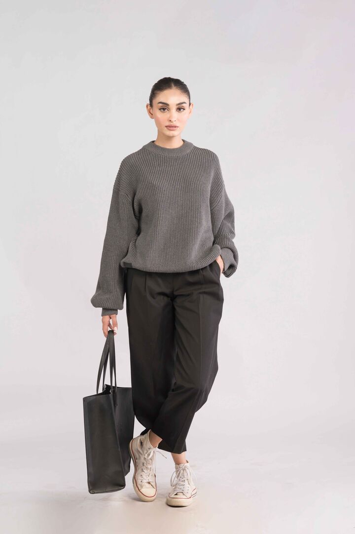Black Adjustable Pleated Pants