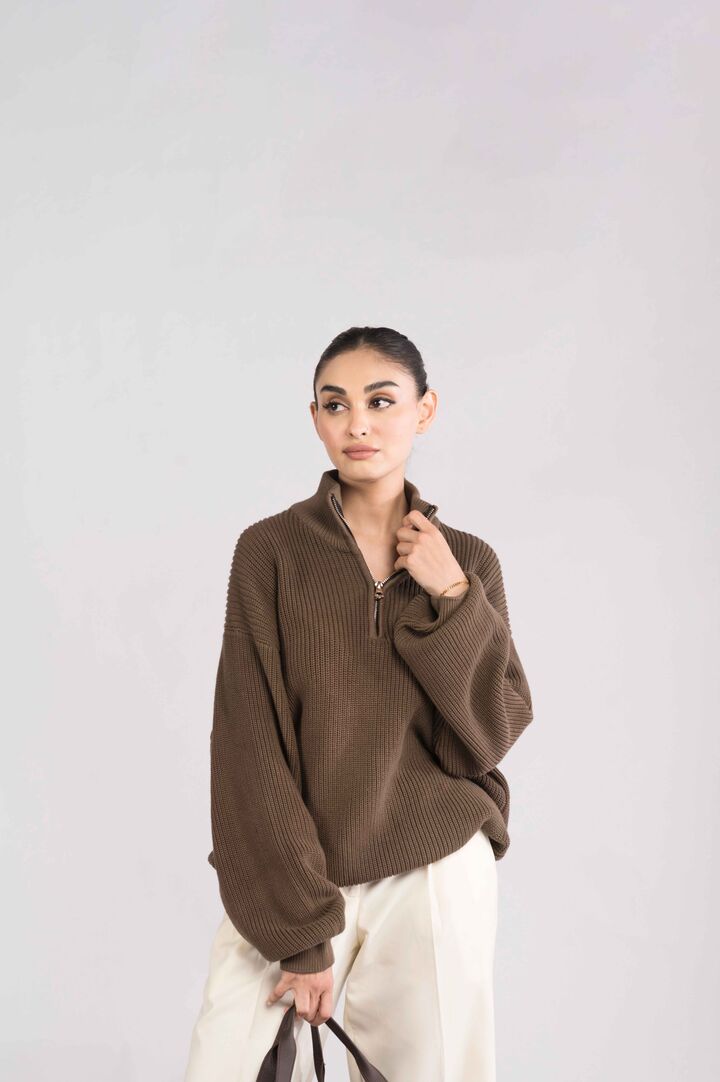 Chocolate brown Mockneck sweater