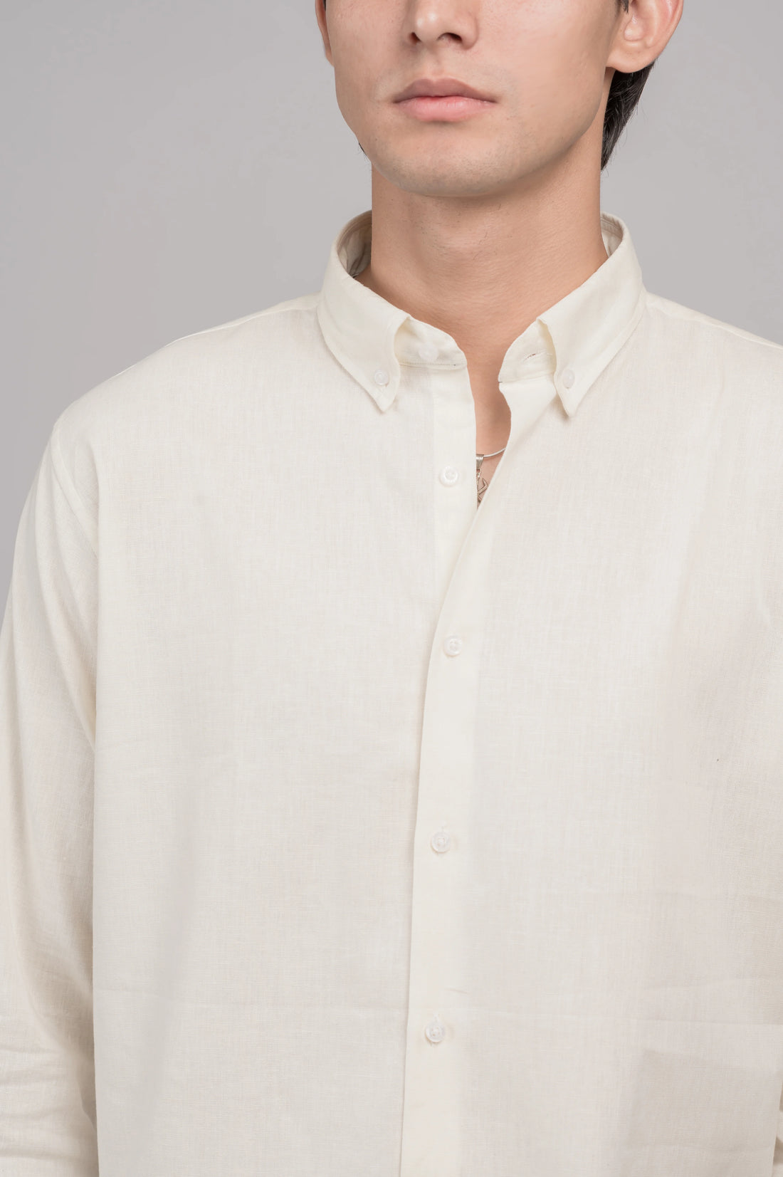 The Off-White Linen Shirt